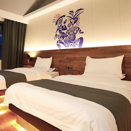 Lijiang Shuhe Travelling Hotel Bagian luar foto