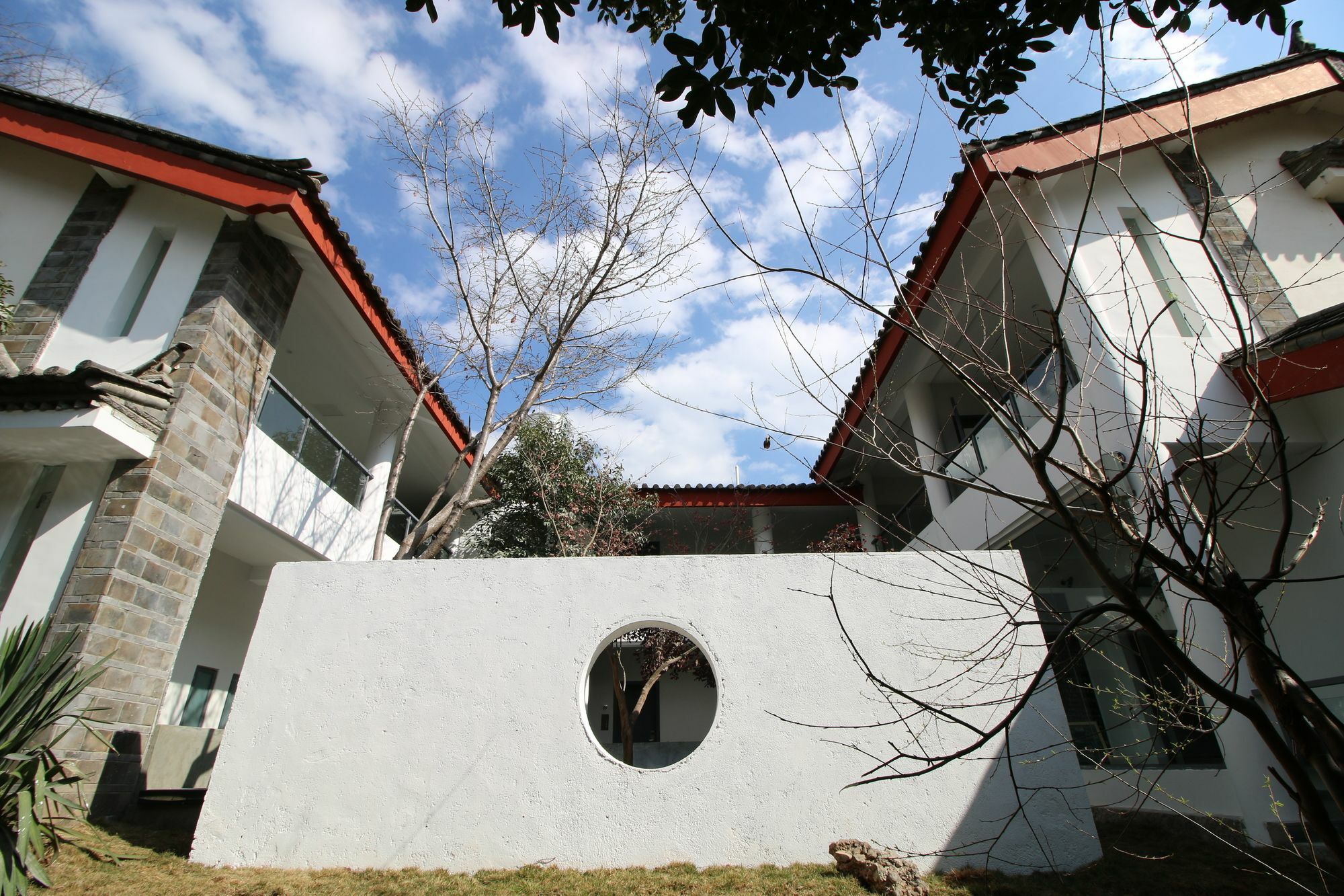 Lijiang Shuhe Travelling Hotel Bagian luar foto